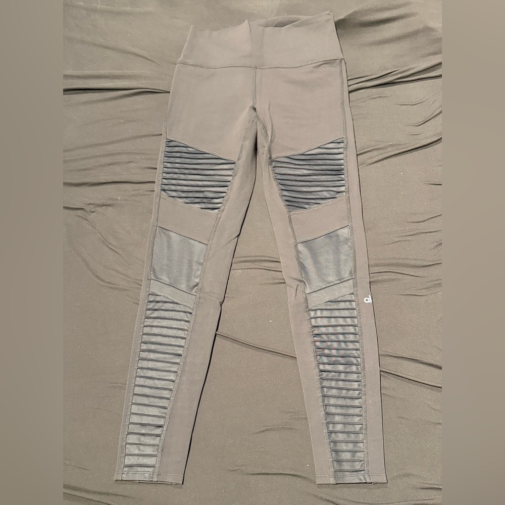 ALO Yoga Black MOTO Leggings